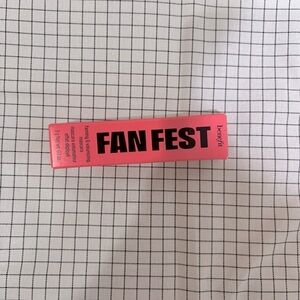 Too faced fan fest travel size mascara